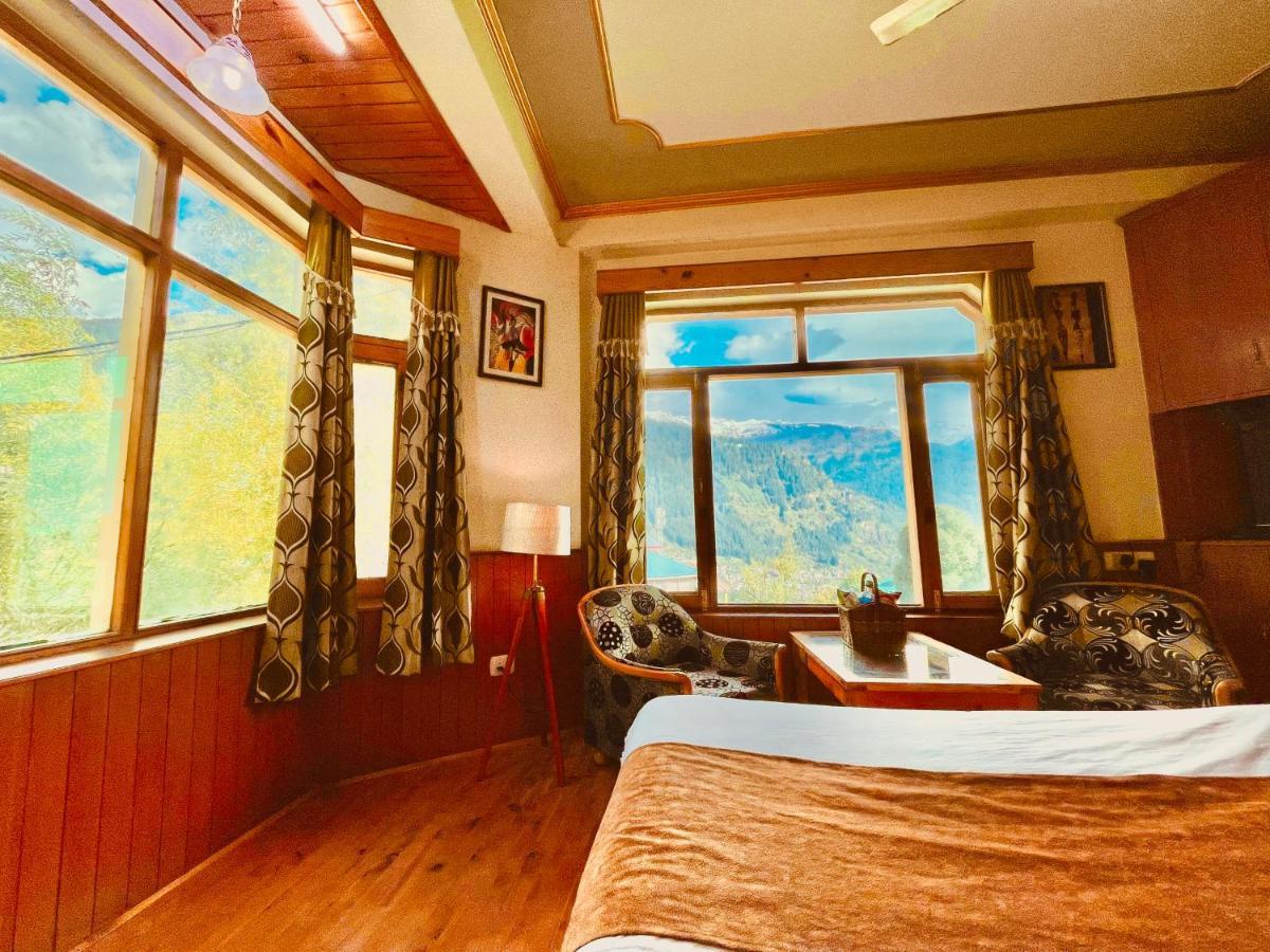 Woods Villa- A Luxury Mountains View Cottages Manāli Exterior foto