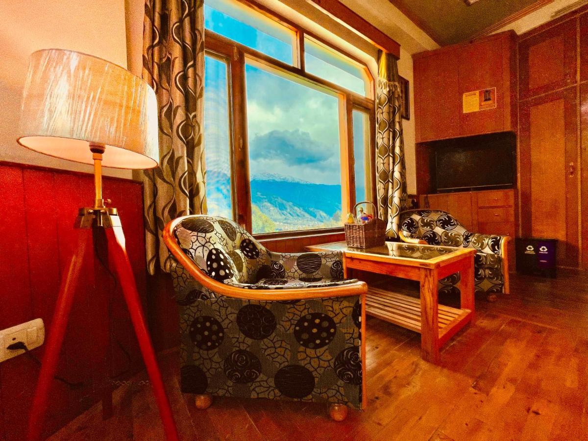Woods Villa- A Luxury Mountains View Cottages Manāli Exterior foto