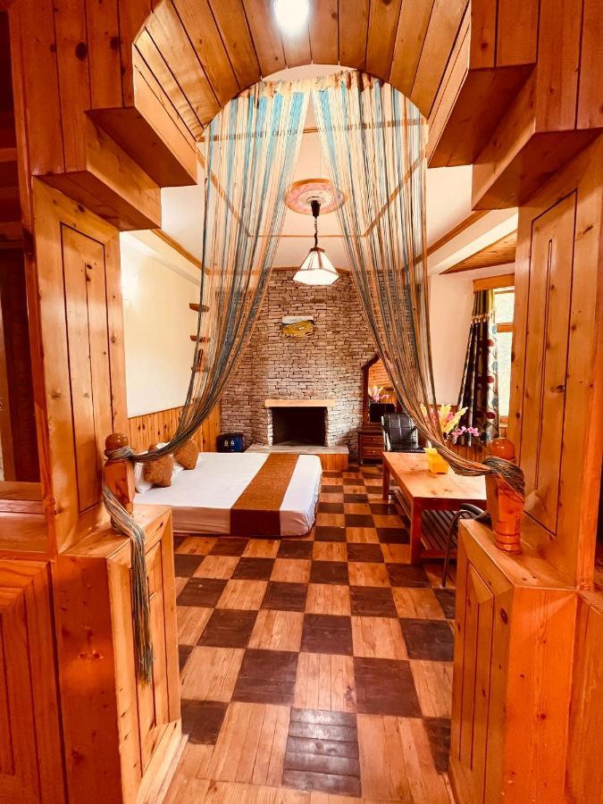 Woods Villa- A Luxury Mountains View Cottages Manāli Exterior foto